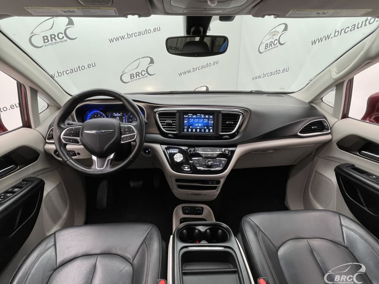 Chrysler Pacifica | 2