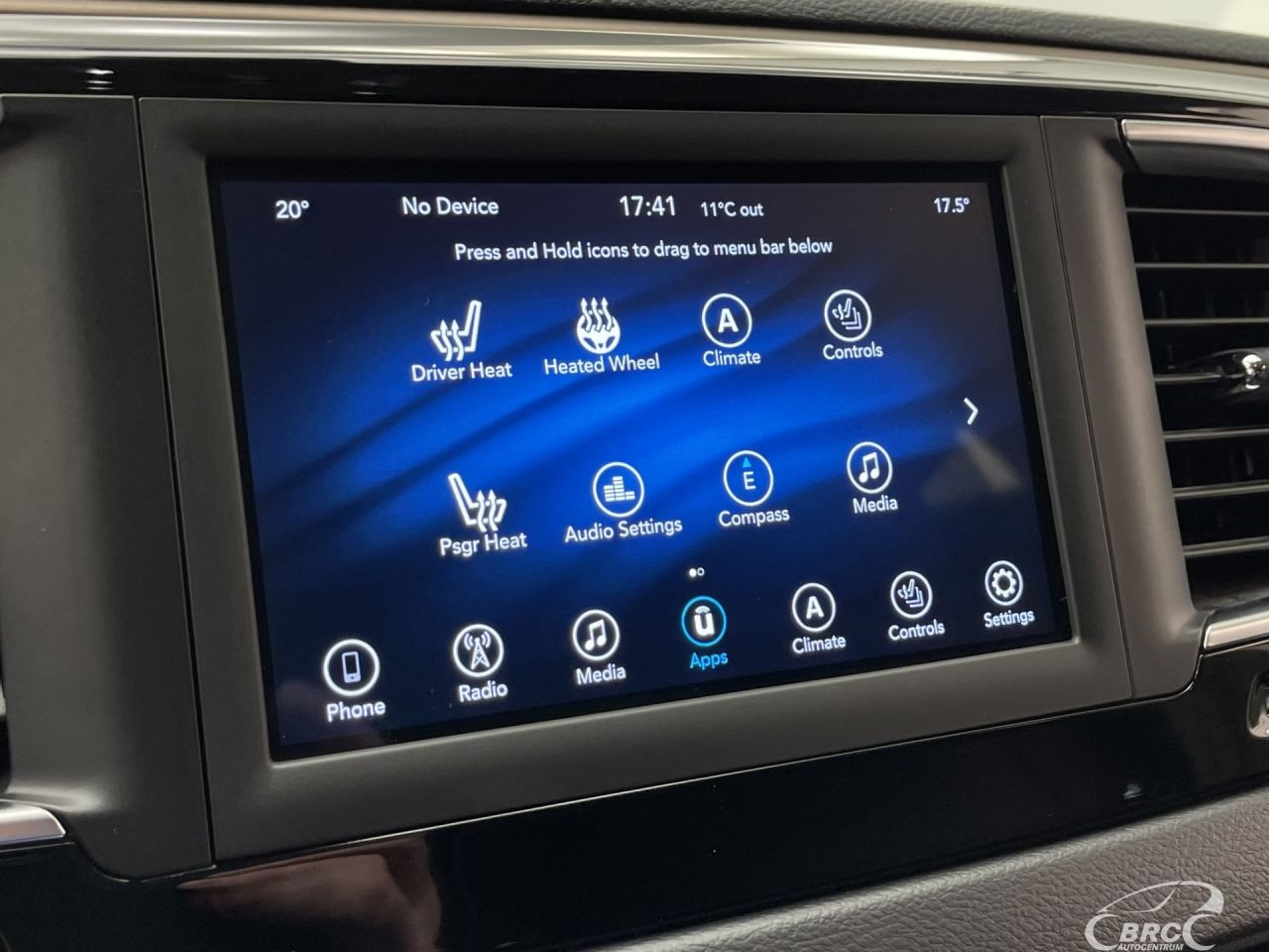 Chrysler Pacifica | 37