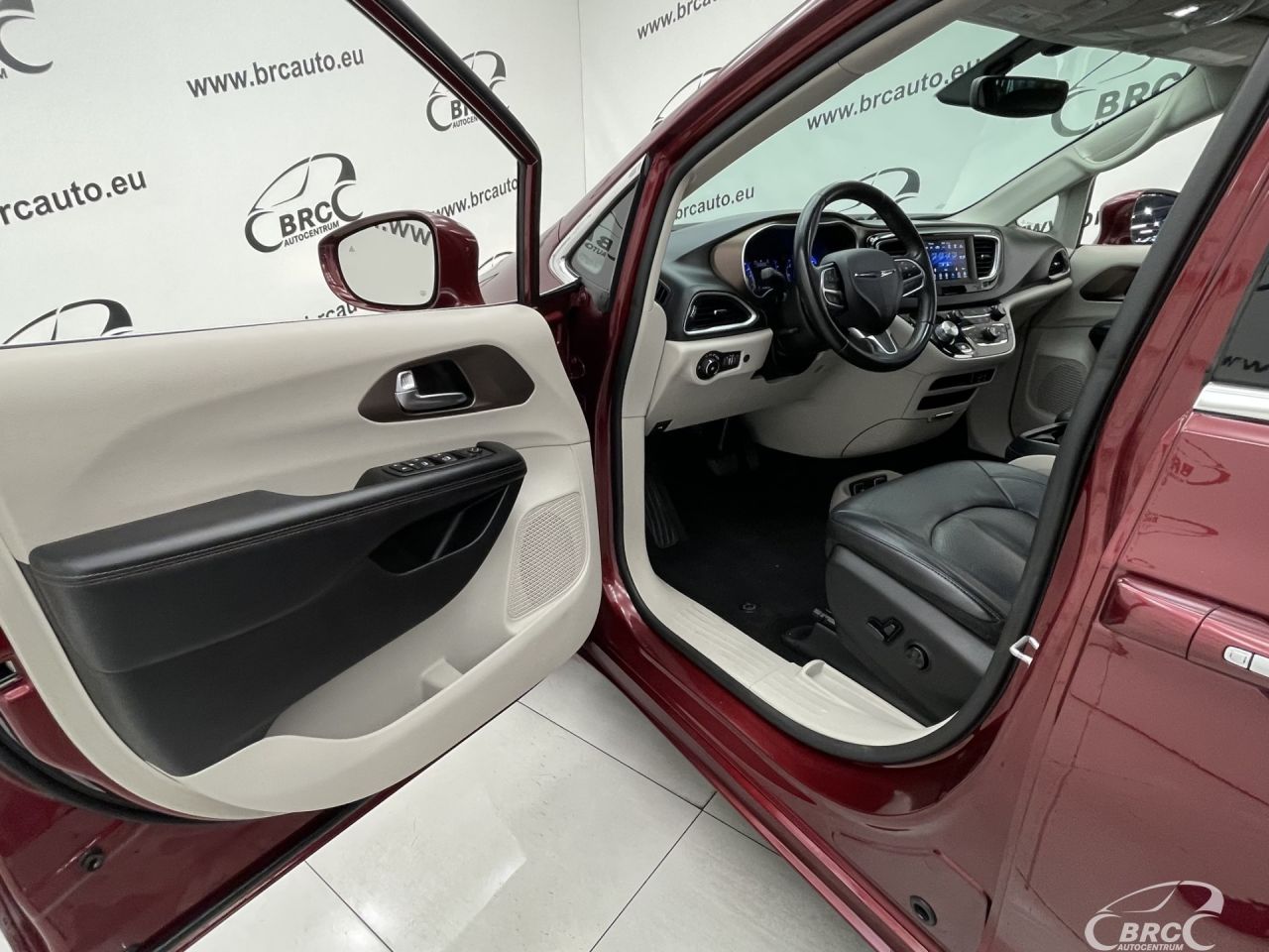 Chrysler Pacifica | 20
