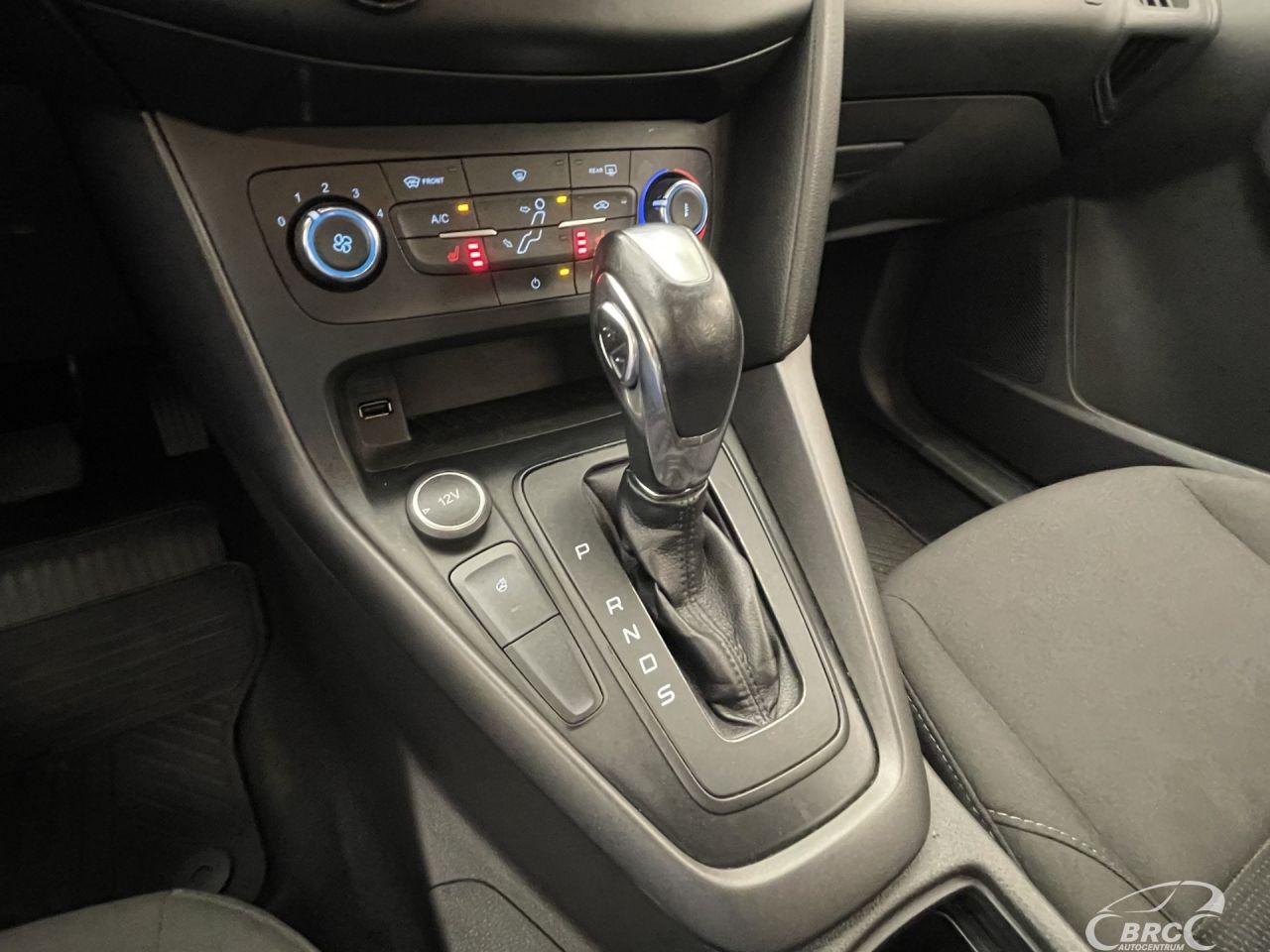 Ford Focus | 23