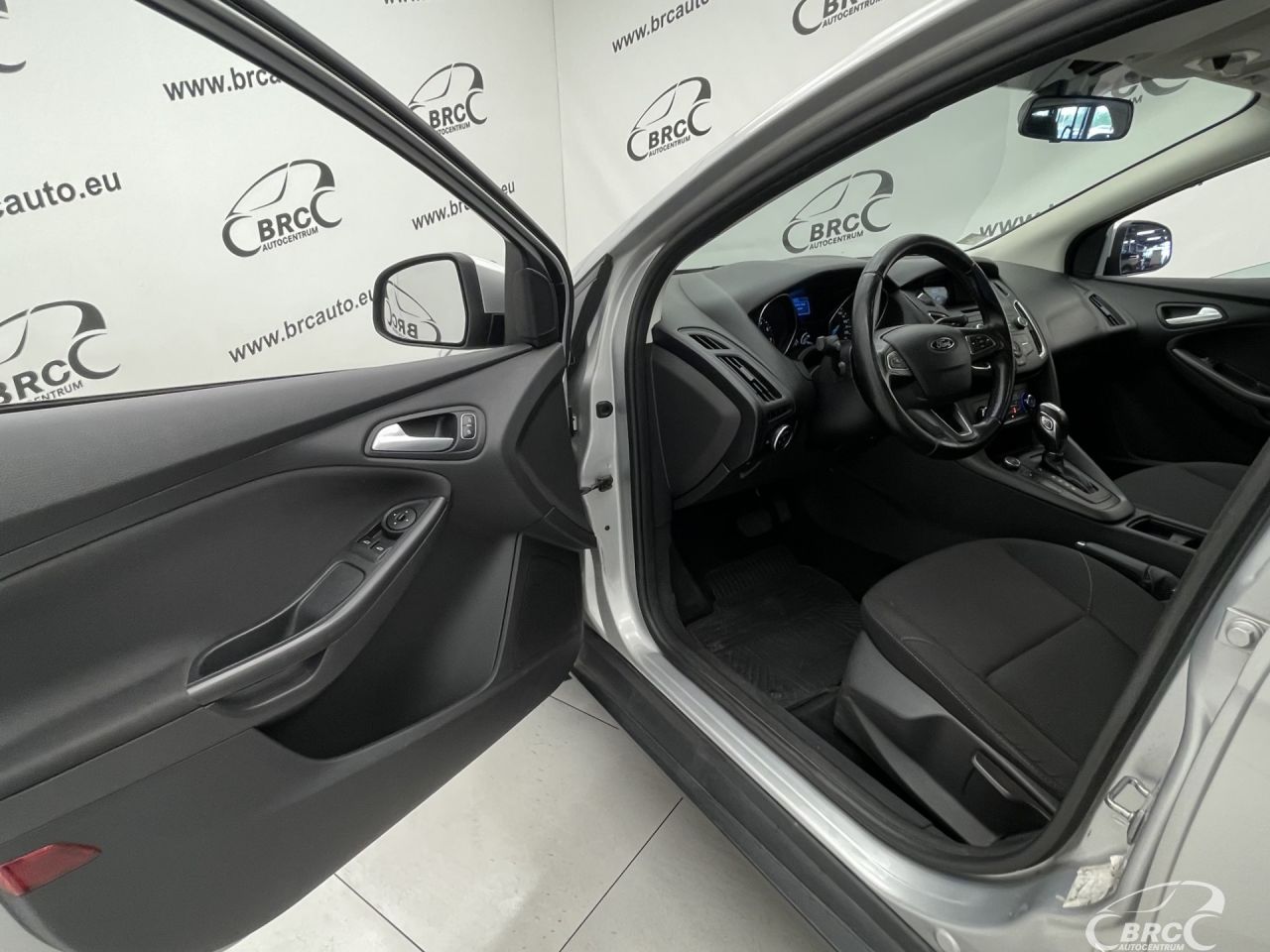 Ford Focus | 17