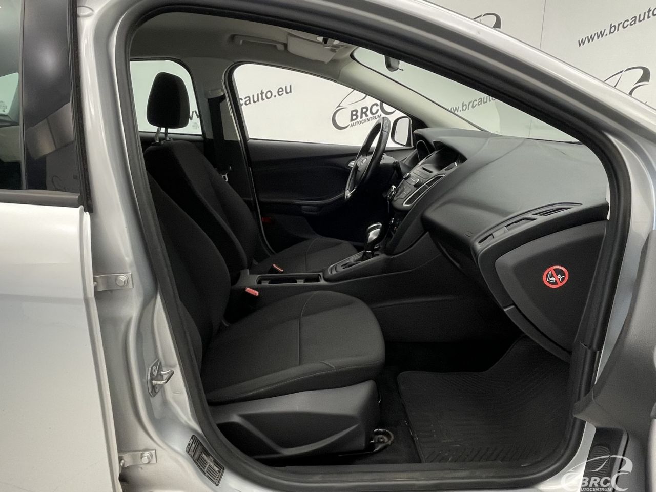 Ford Focus | 3
