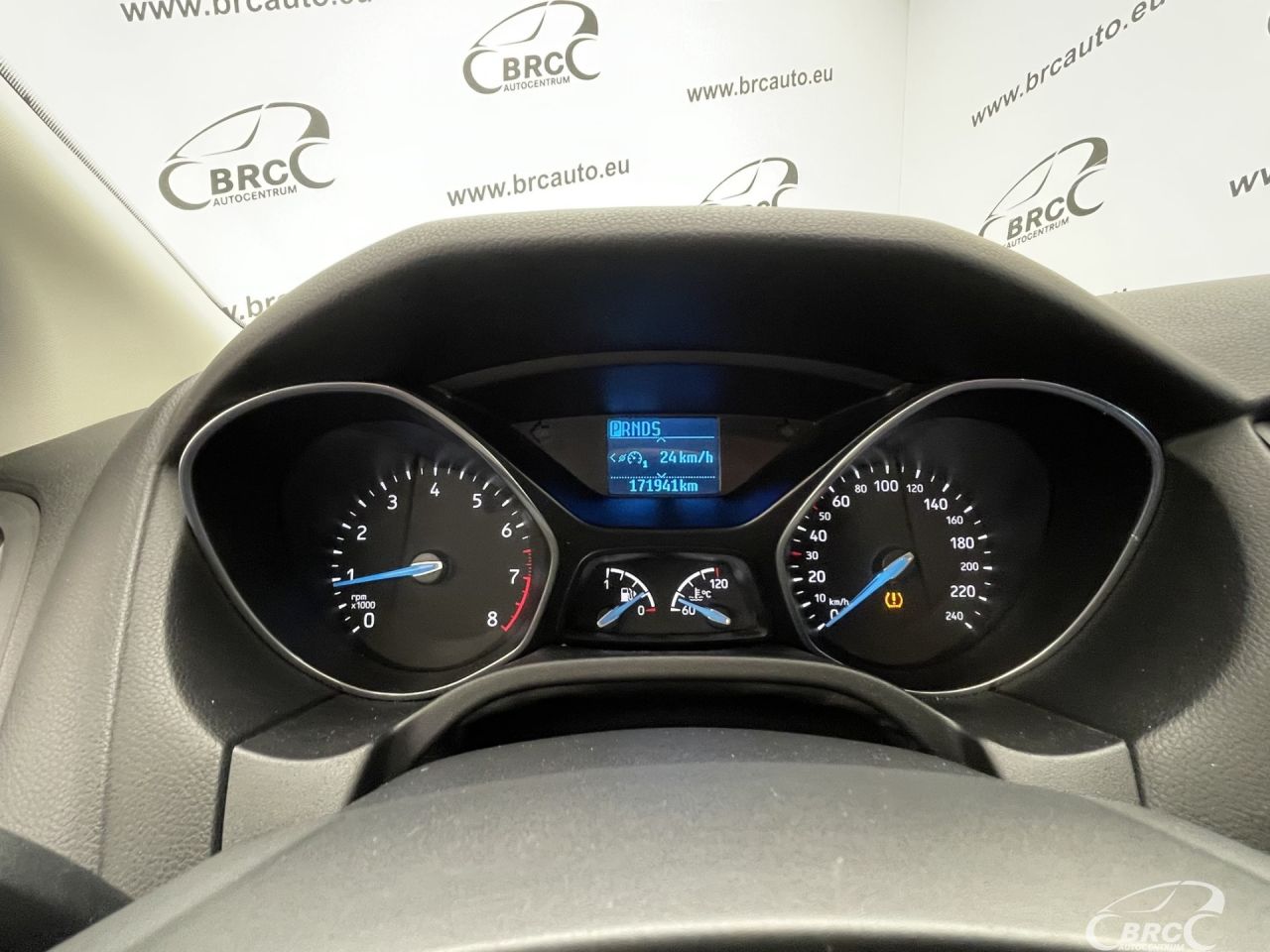 Ford Focus | 28