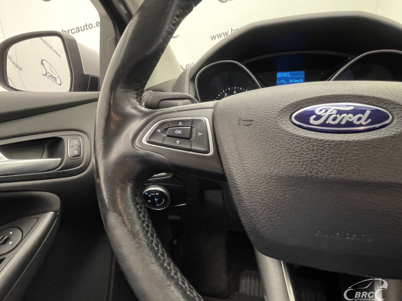 Ford Focus | 27