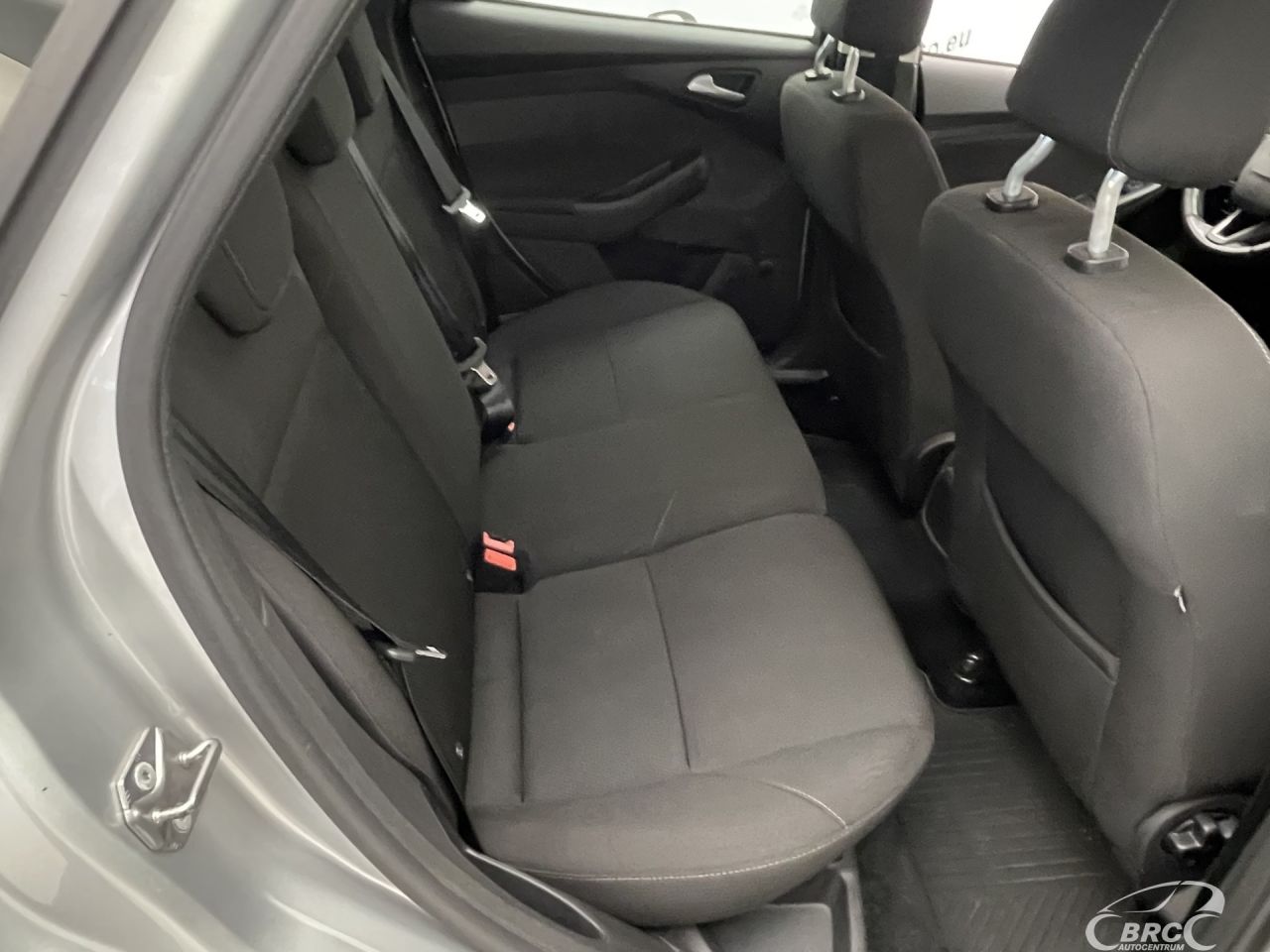 Ford Focus | 9