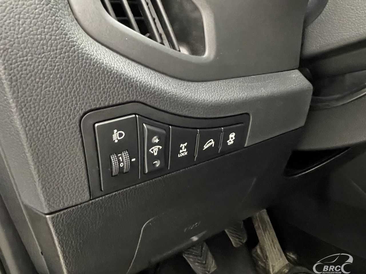 Kia Sportage | 23