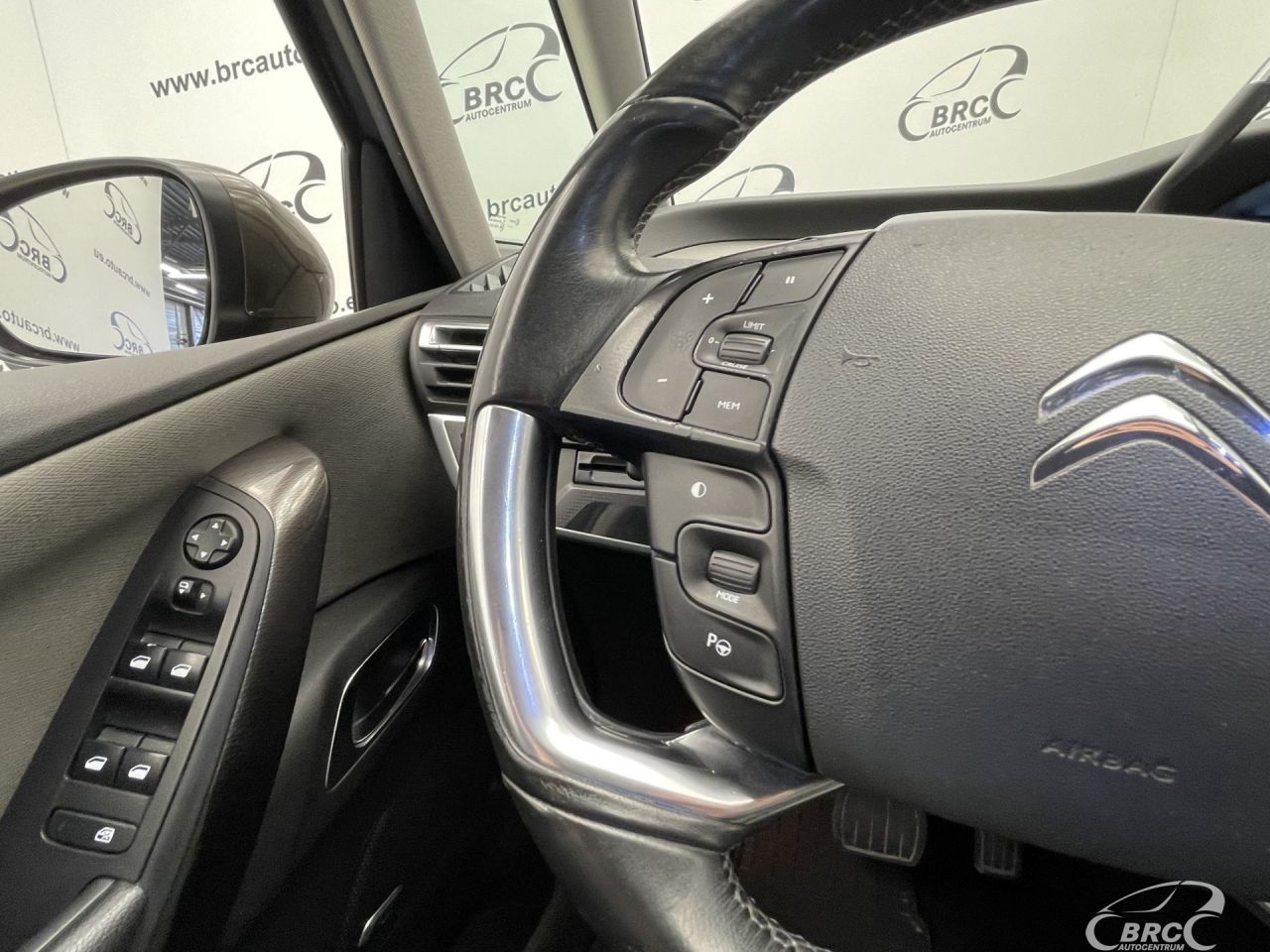 Citroen C4 | 33