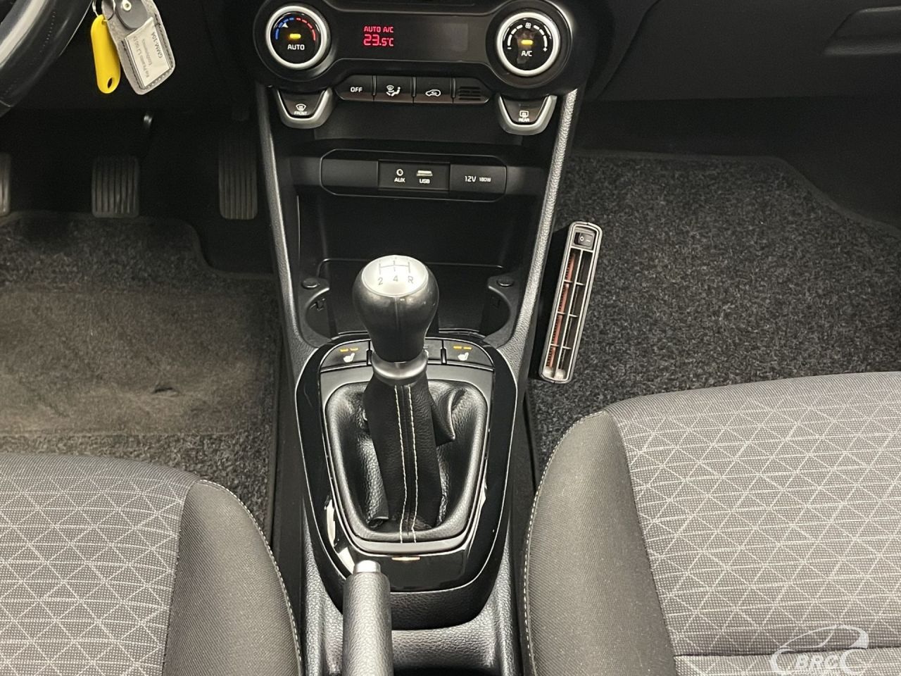 Kia Picanto | 16