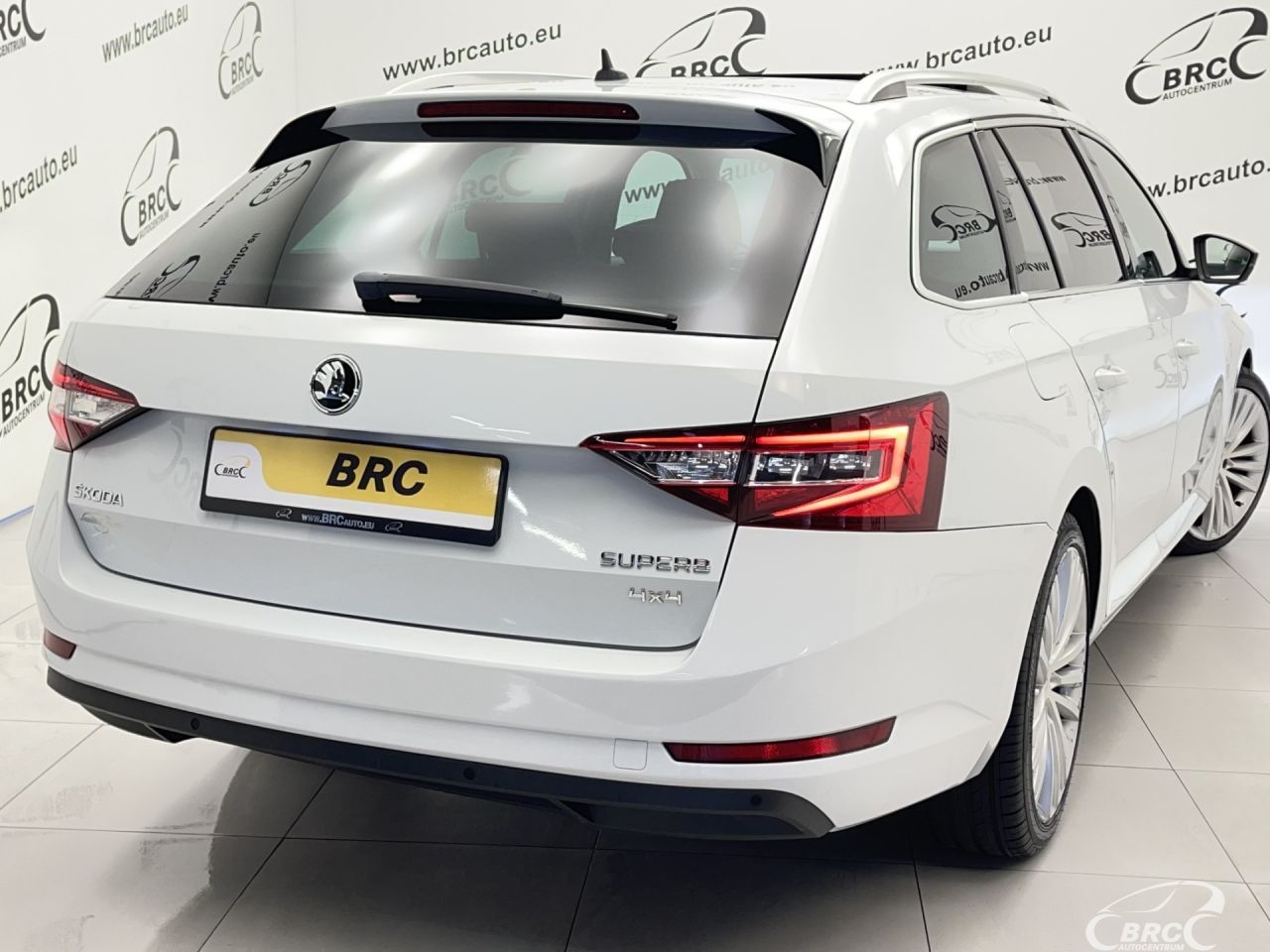 Skoda Superb | 48