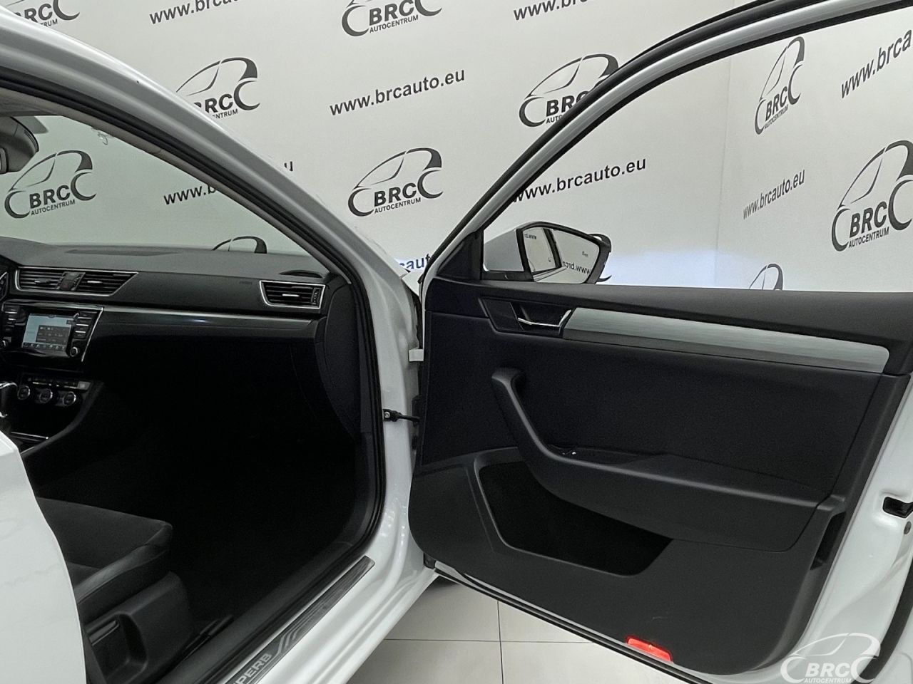 Skoda Superb | 8
