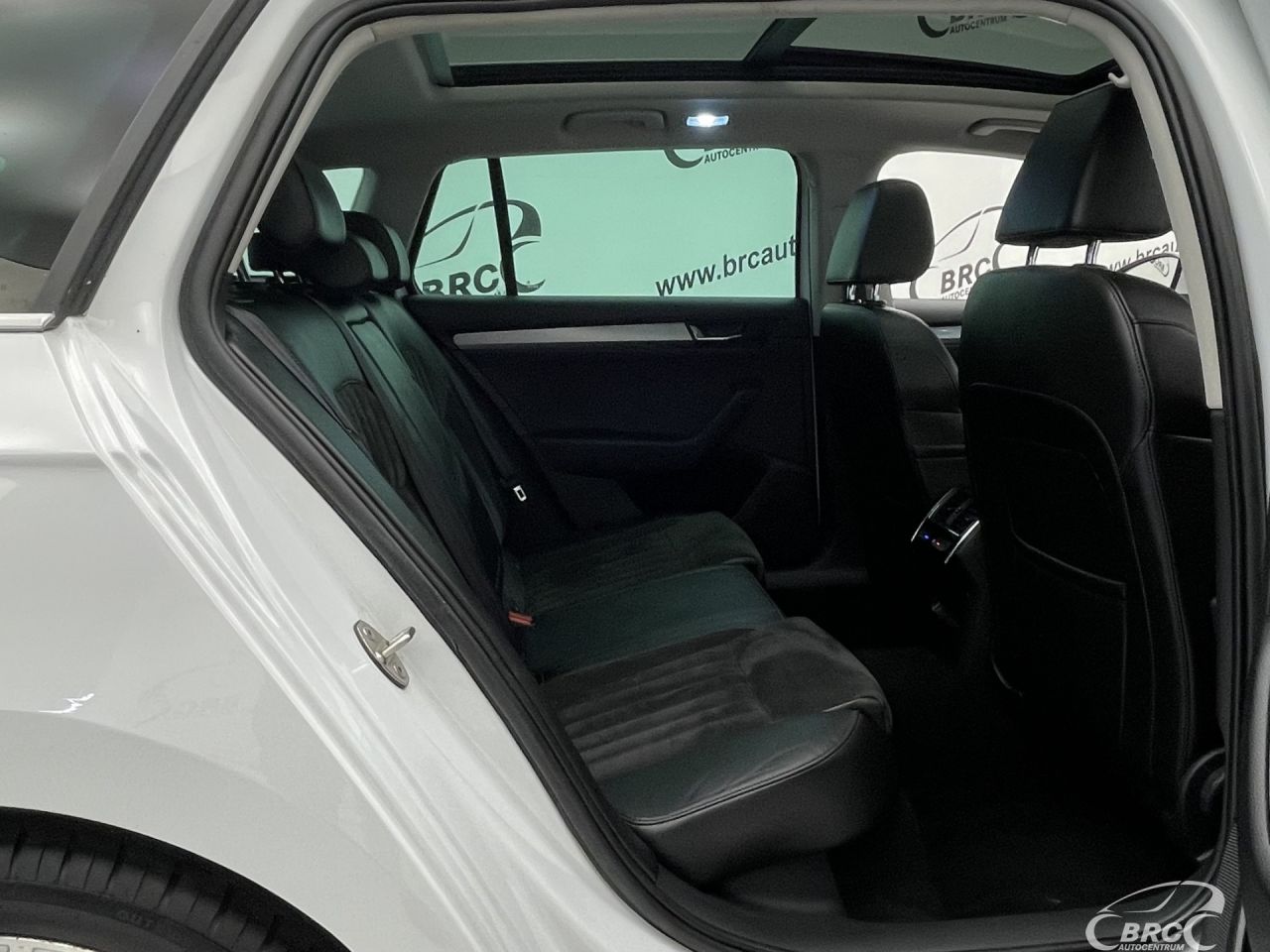 Skoda Superb | 9