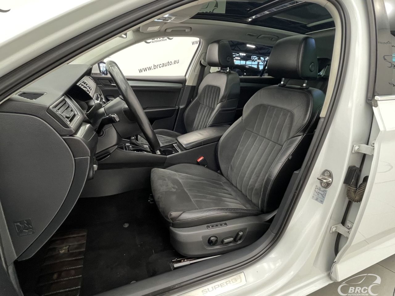 Skoda Superb | 23