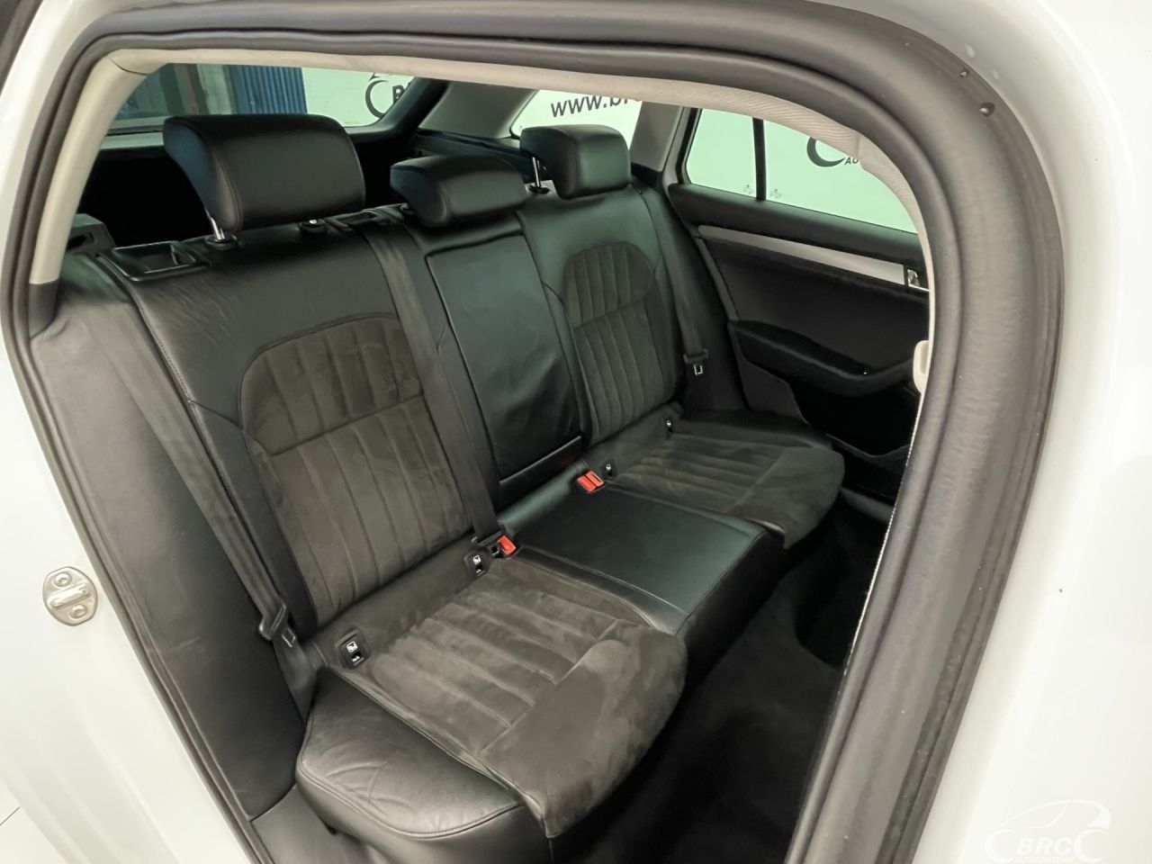 Skoda Superb | 11