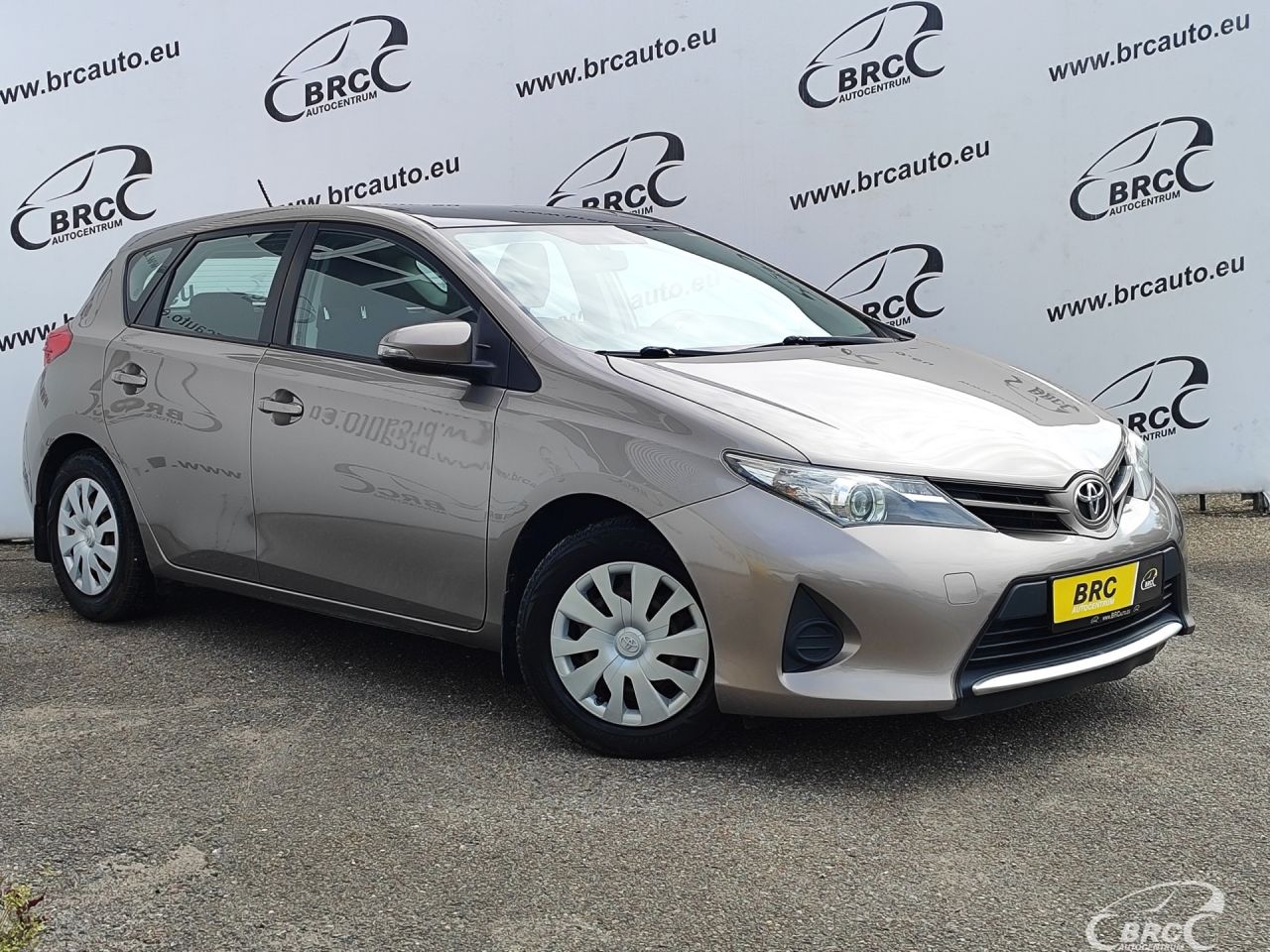 Toyota Auris | 36