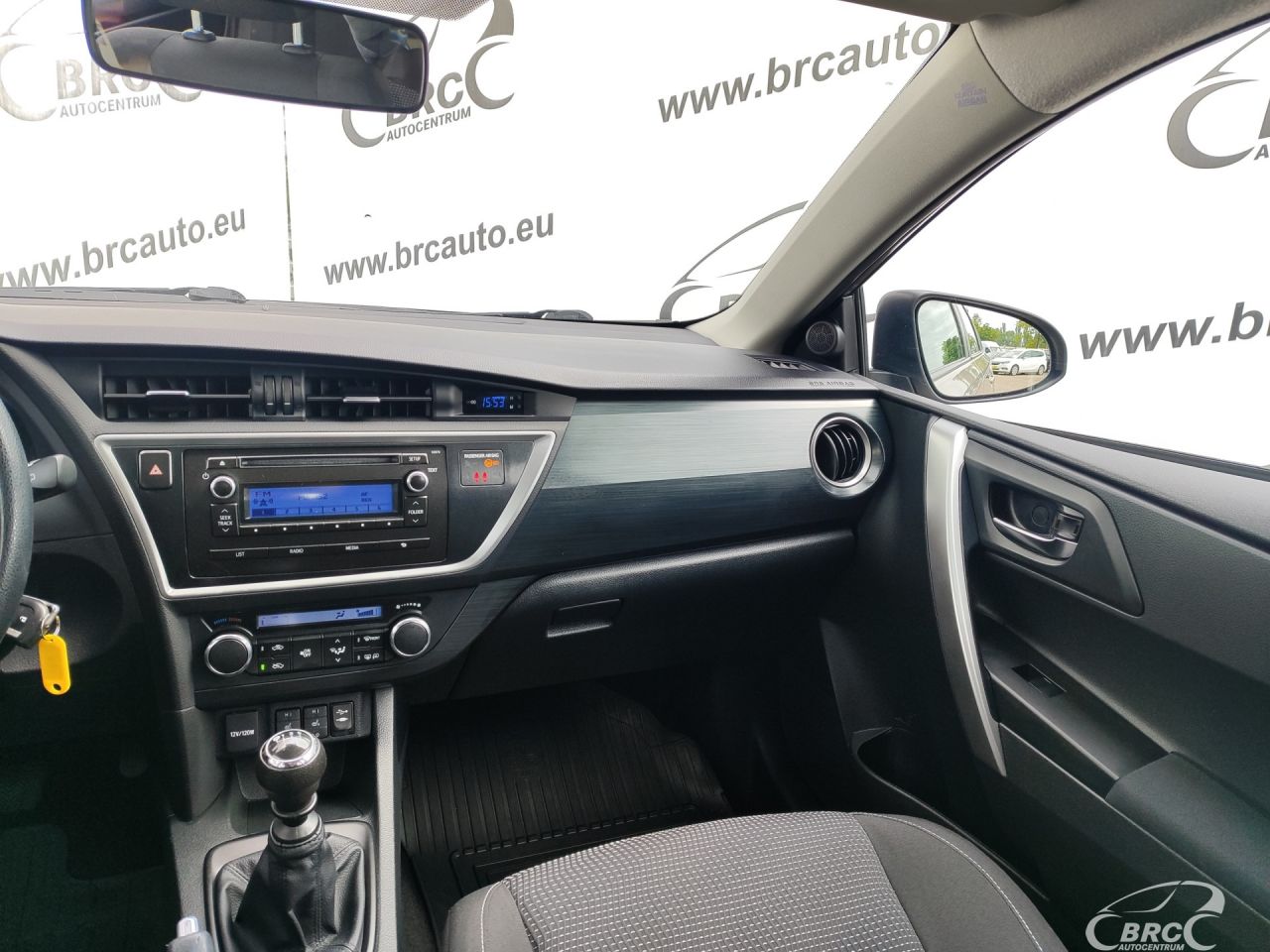 Toyota Auris | 4