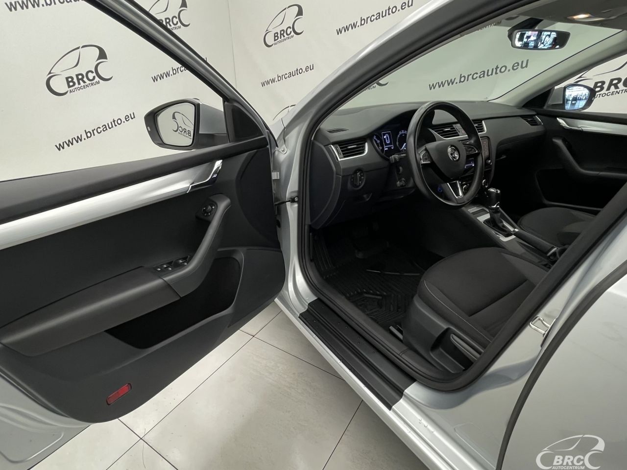 Skoda Octavia | 17