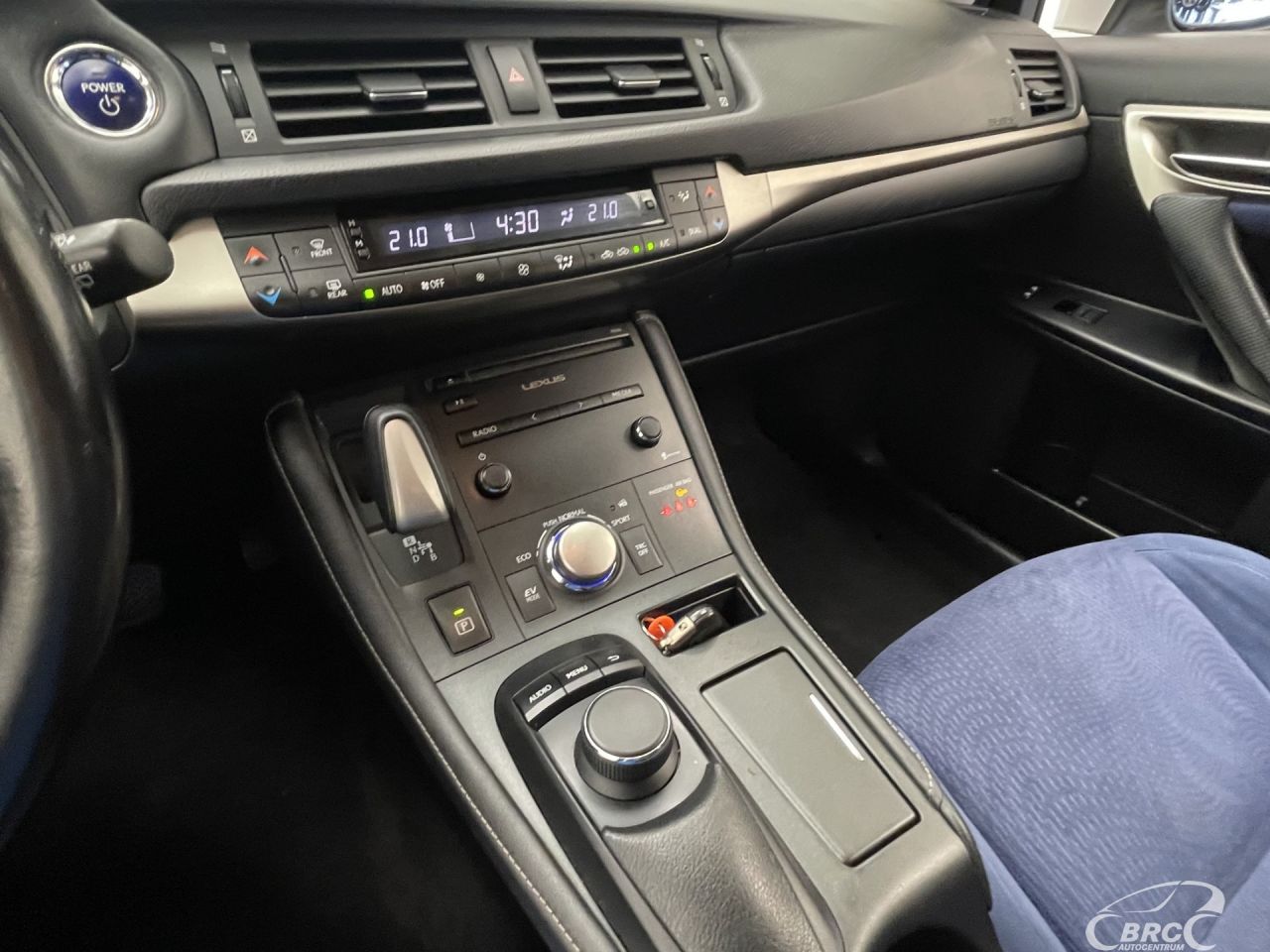 Lexus CT 200h | 24