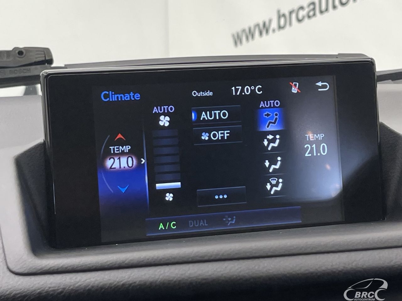 Lexus CT 200h | 36