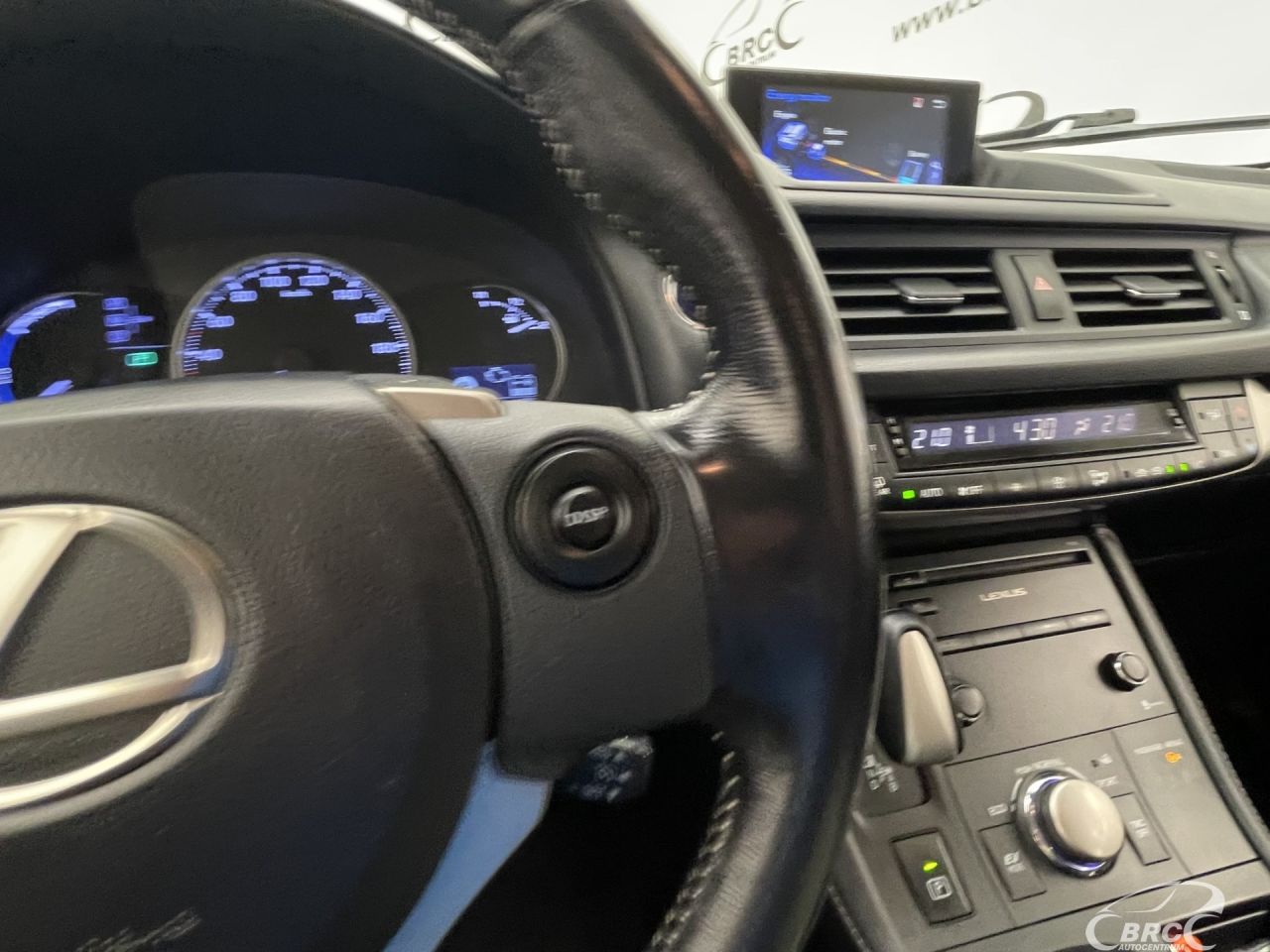 Lexus CT 200h | 27