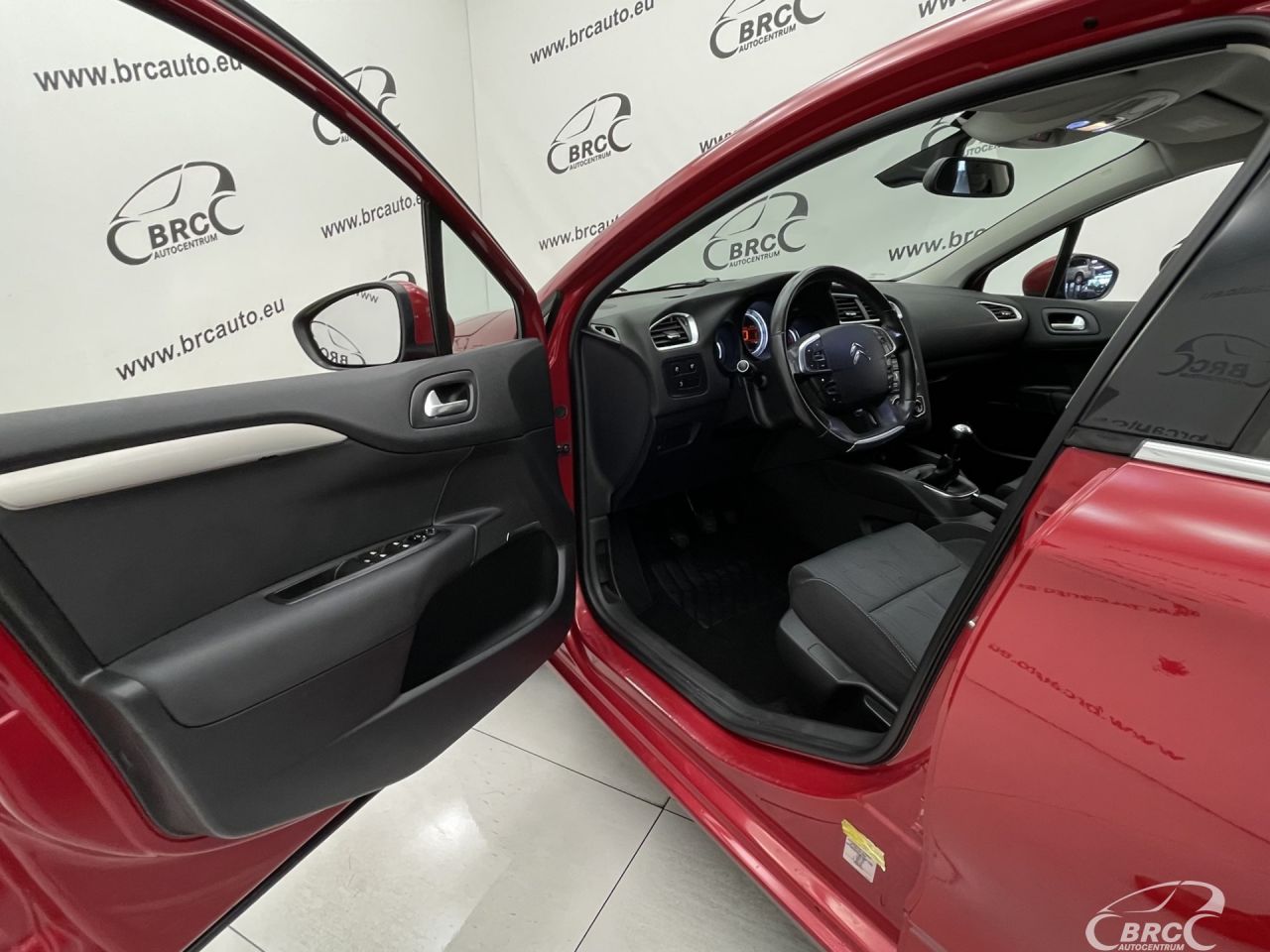 Citroen C4 | 17