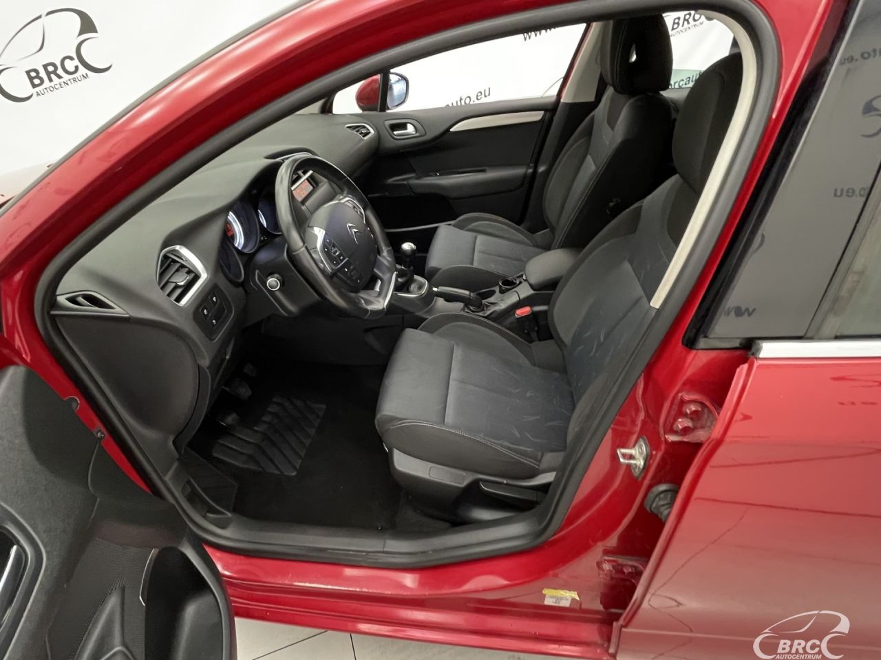 Citroen C4 | 19
