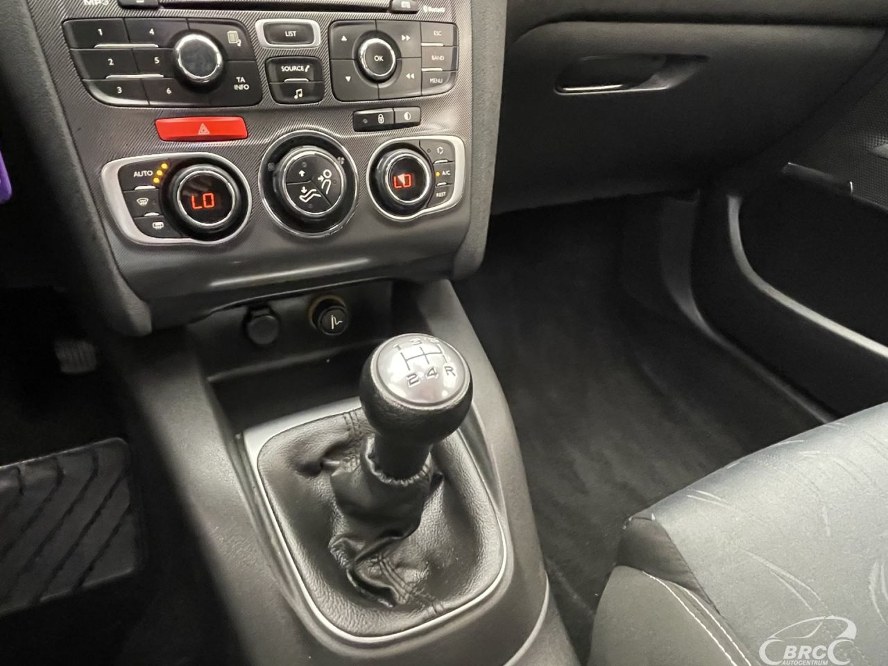 Citroen C4 | 24