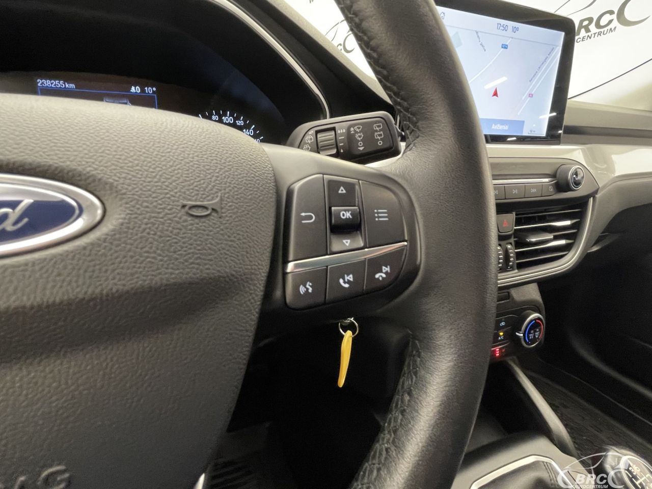Ford Focus | 27
