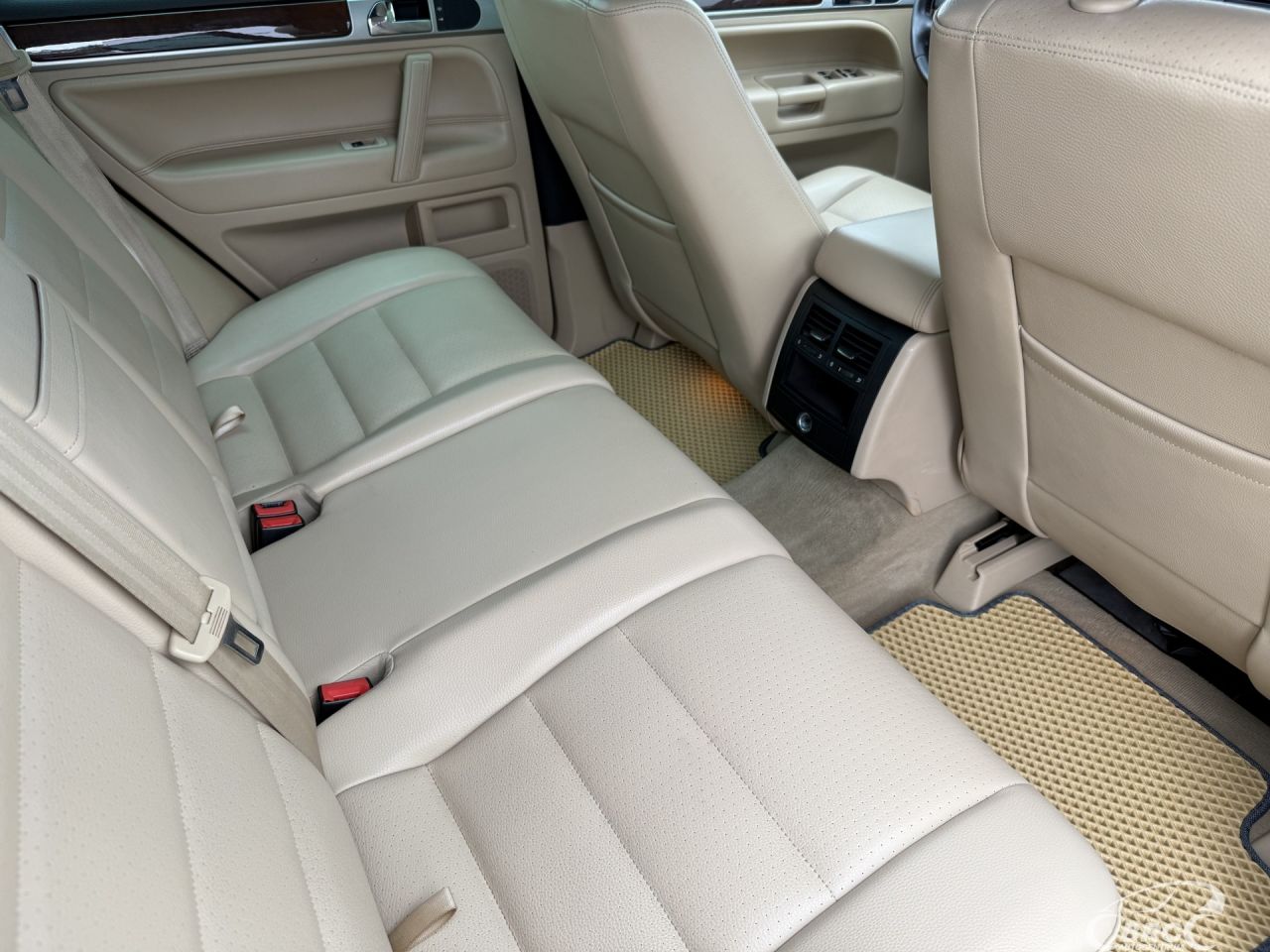 Volkswagen Touareg | 12