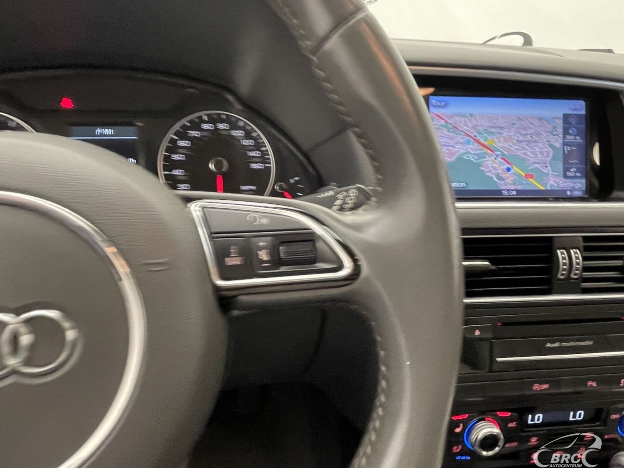 Audi Q5 | 30