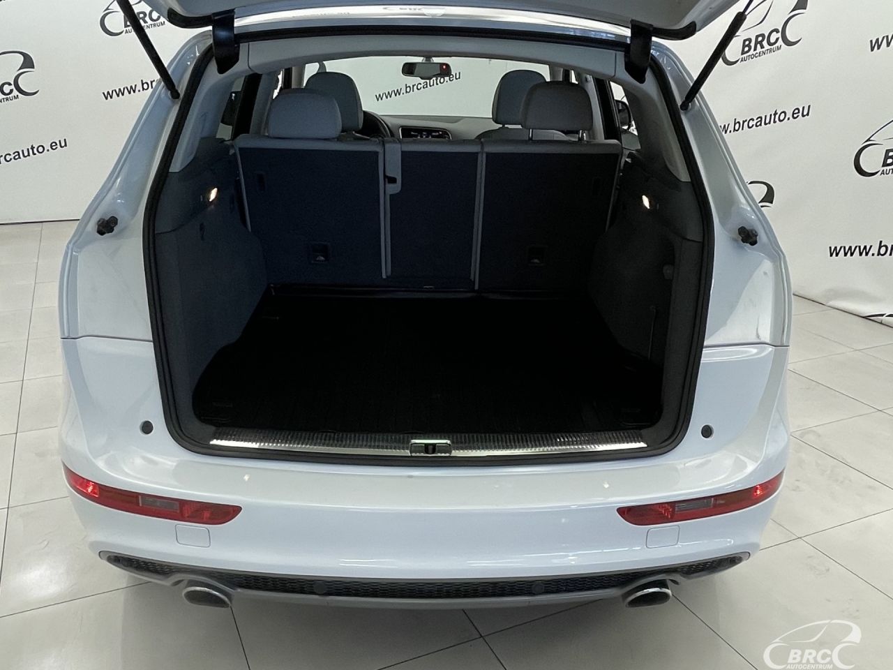 Audi Q5 | 46