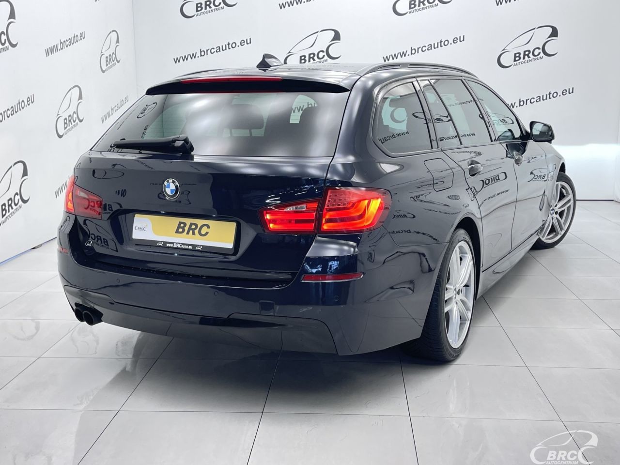 BMW 525 | 52