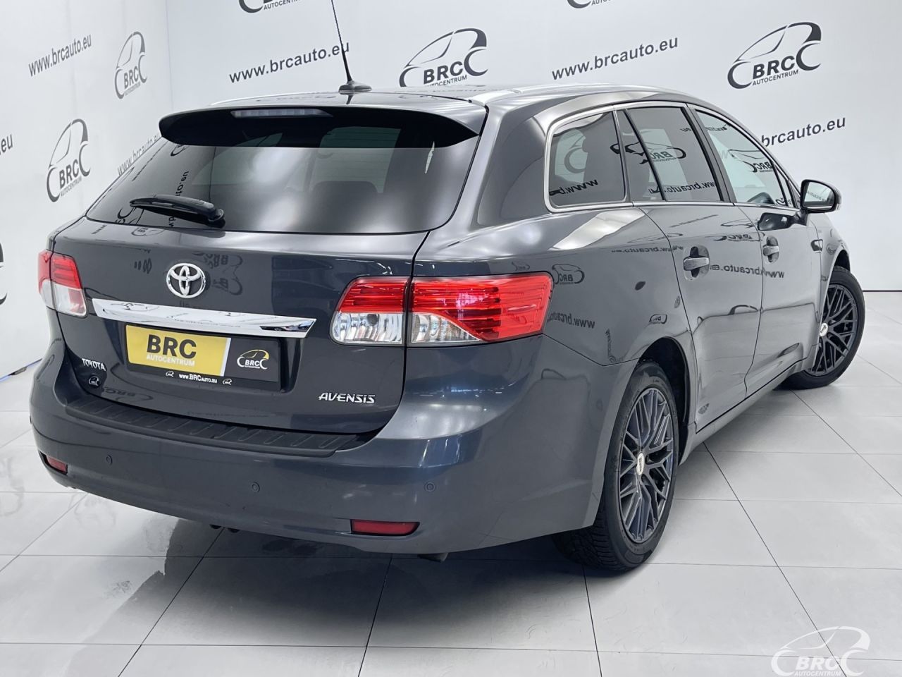Toyota Avensis | 52