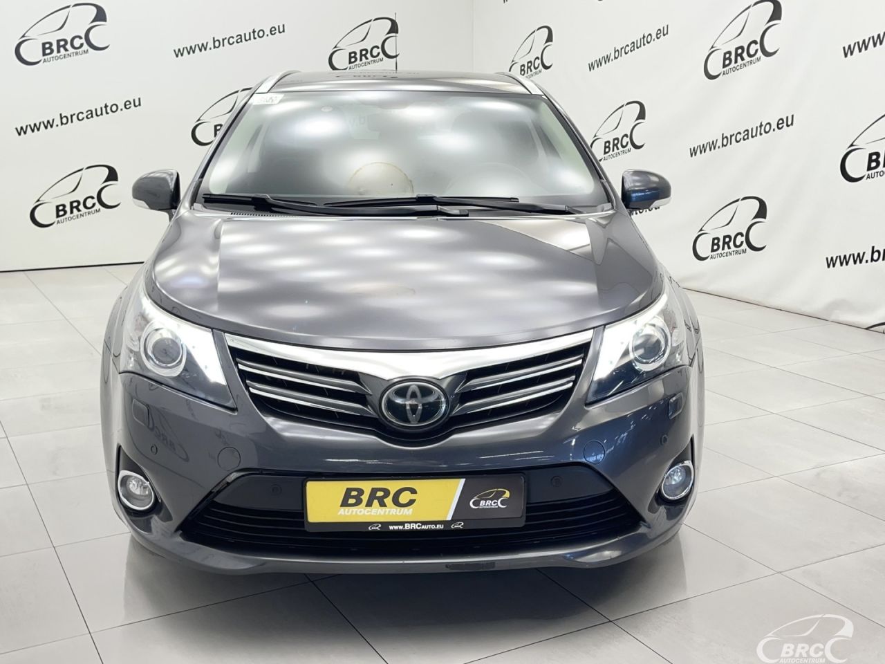 Toyota Avensis | 53