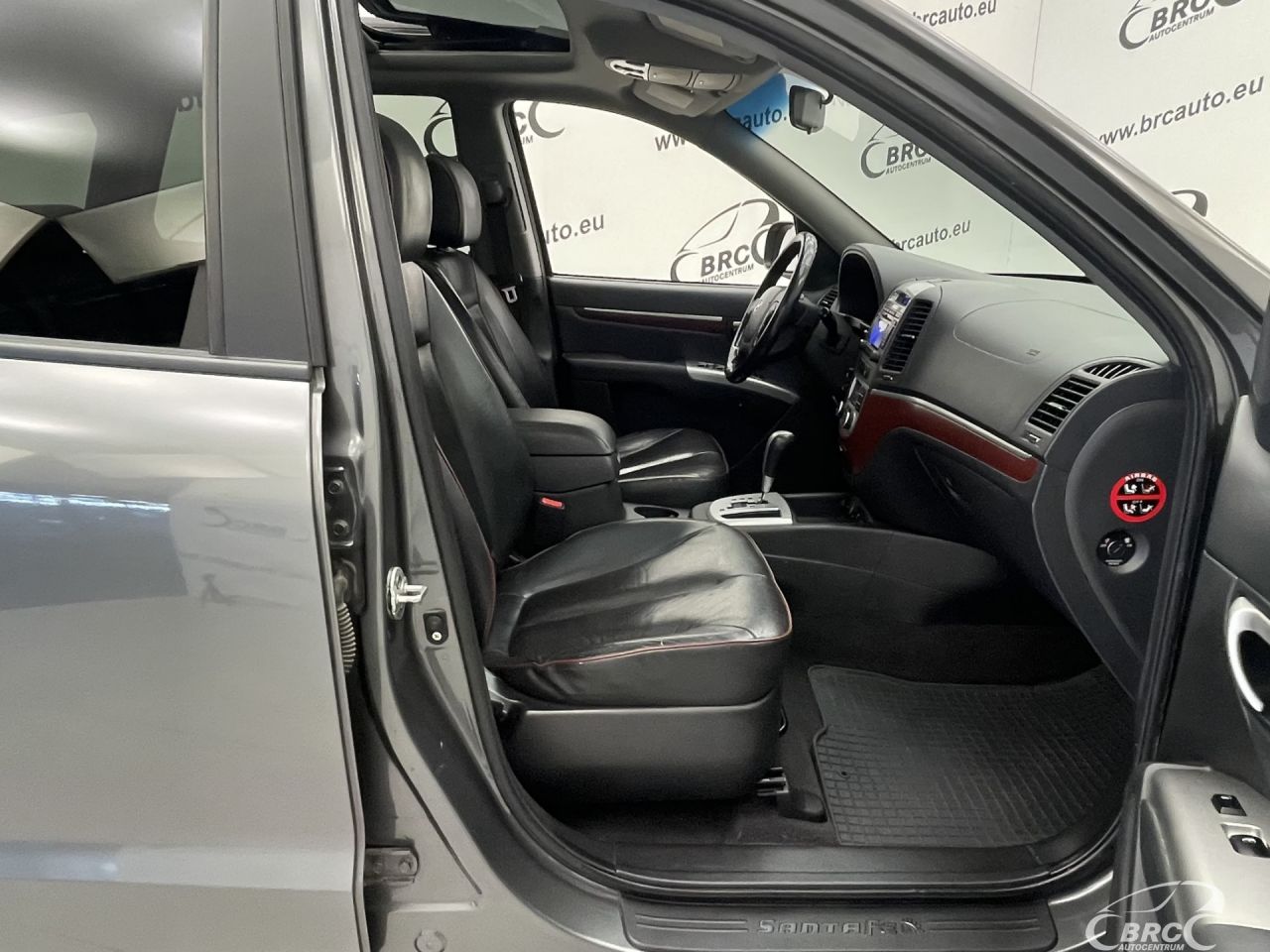 Hyundai Santa Fe | 3