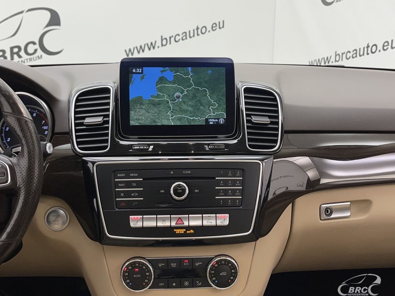 Mercedes-Benz GLE350 | 23
