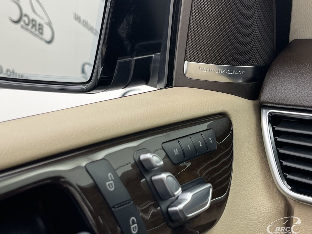 Mercedes-Benz GLE350 | 45