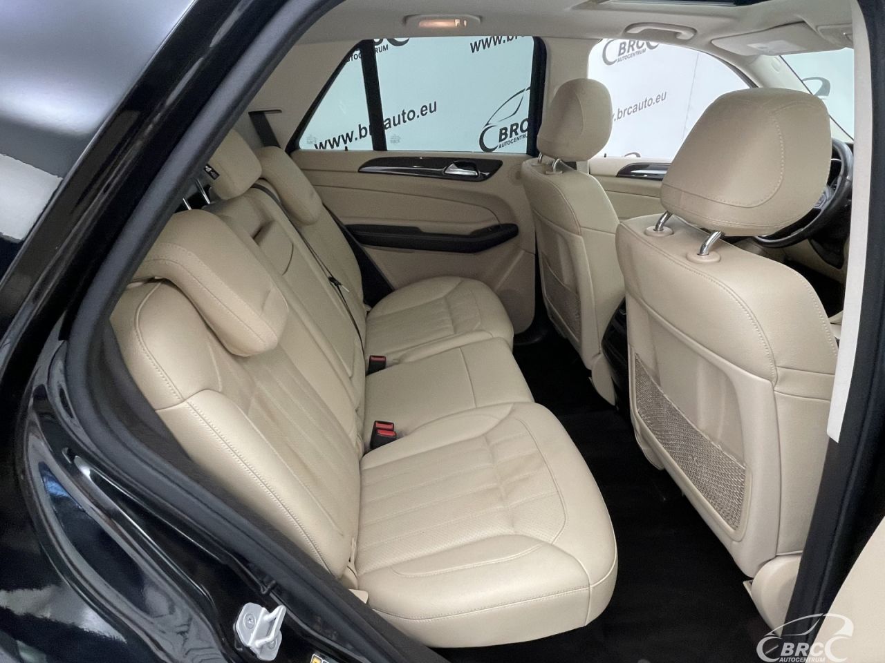 Mercedes-Benz GLE350 | 18