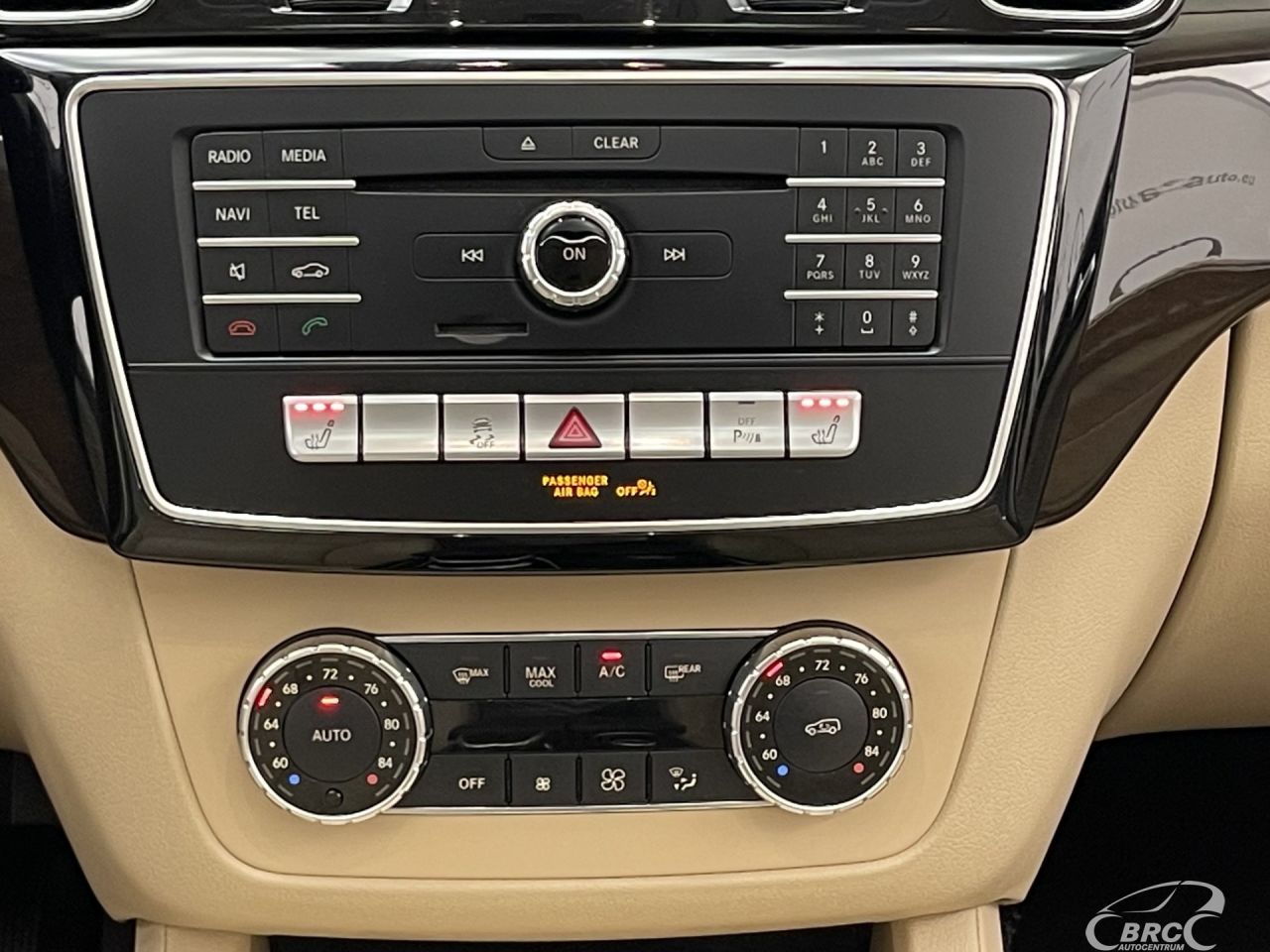 Mercedes-Benz GLE350 | 24
