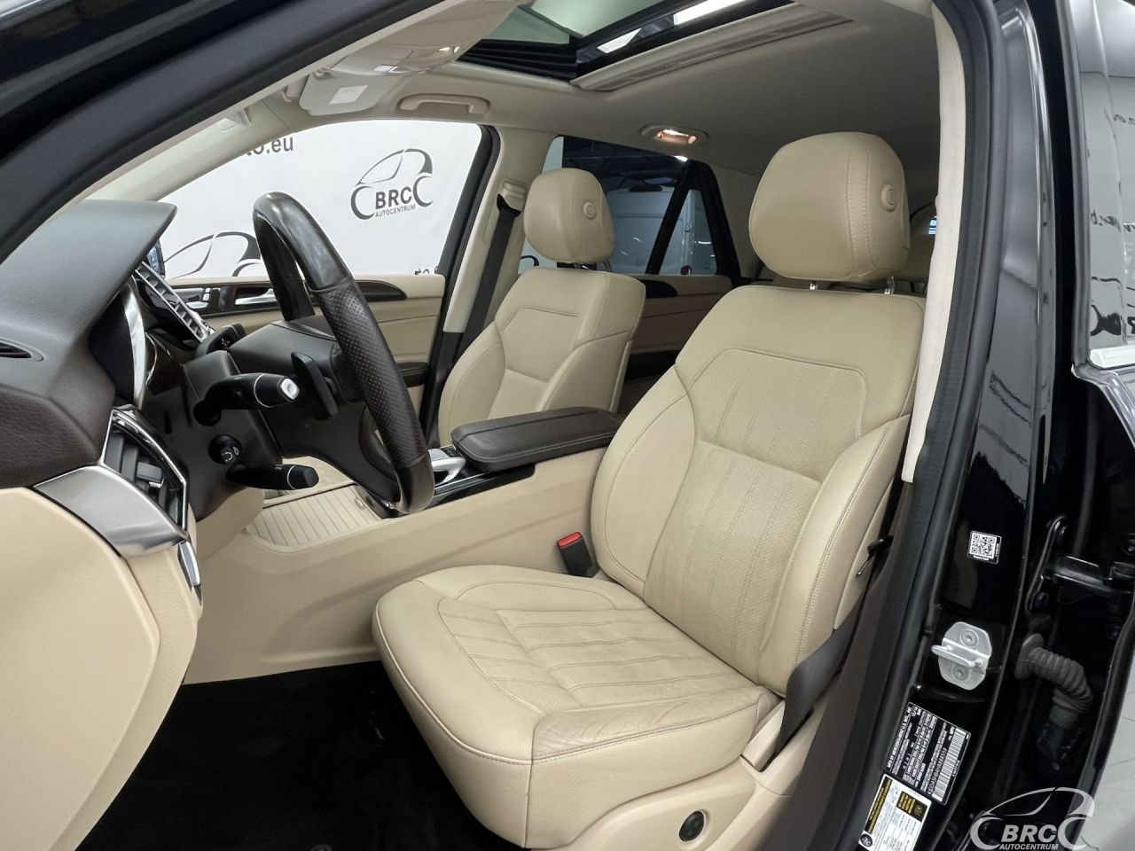 Mercedes-Benz GLE350 | 13