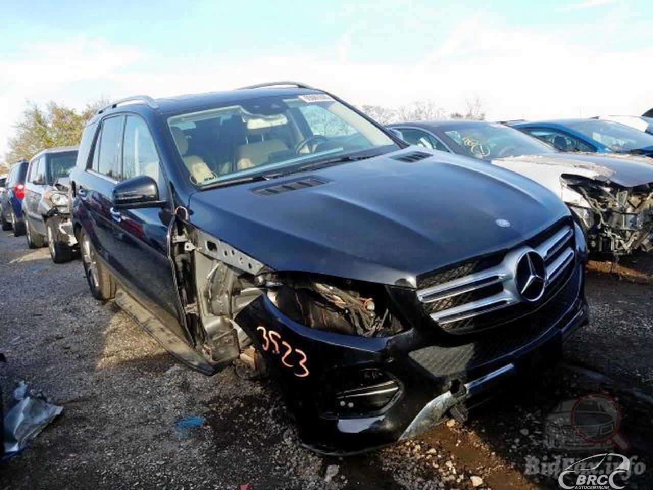 Mercedes-Benz GLE350 | 63