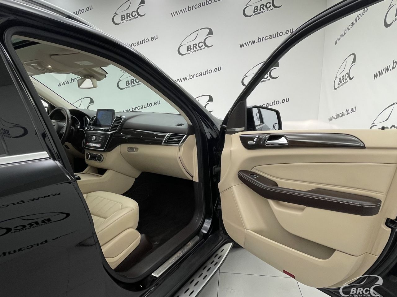 Mercedes-Benz GLE350 | 7