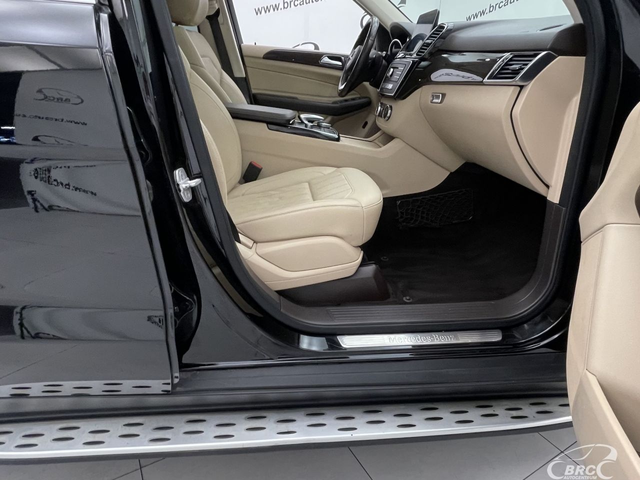 Mercedes-Benz GLE350 | 5