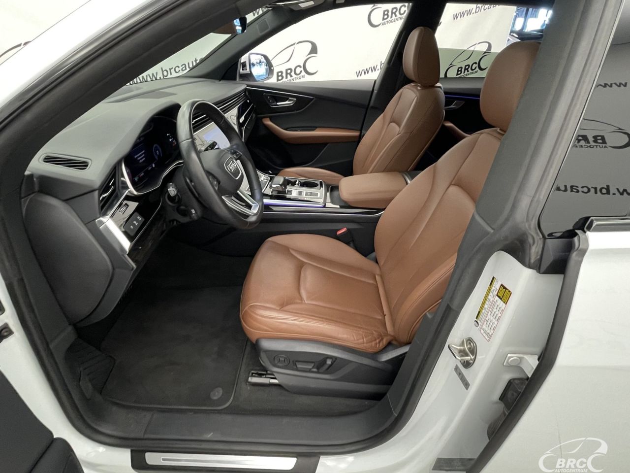 Audi Q8 | 21