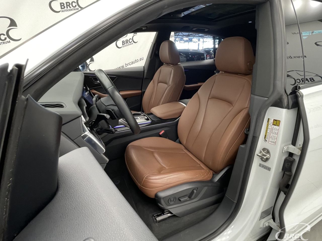 Audi Q8 | 23