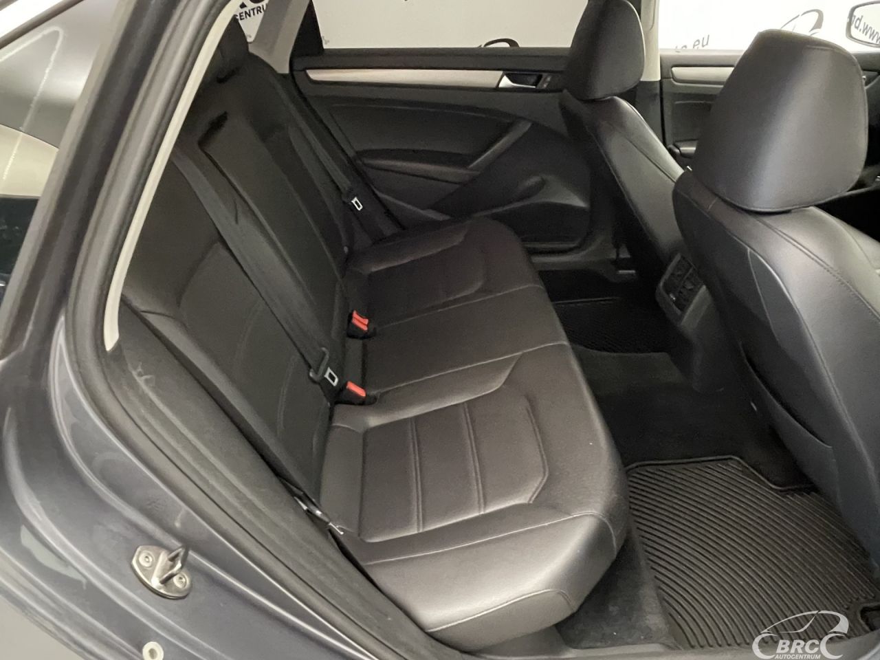 Volkswagen Passat | 9