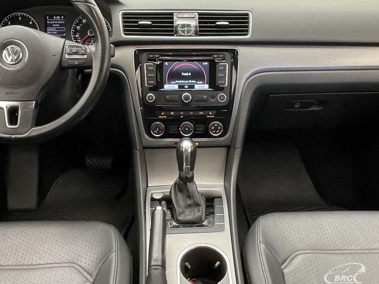 Volkswagen Passat | 13
