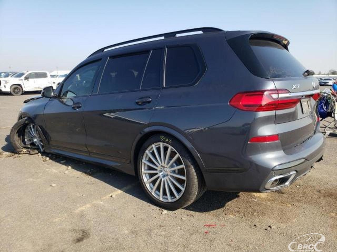 BMW X7 | 84