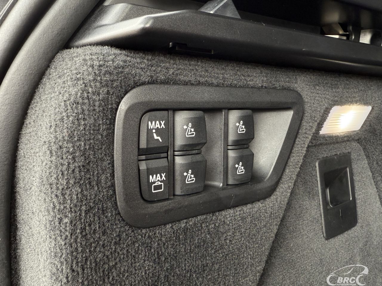 BMW X7 | 21