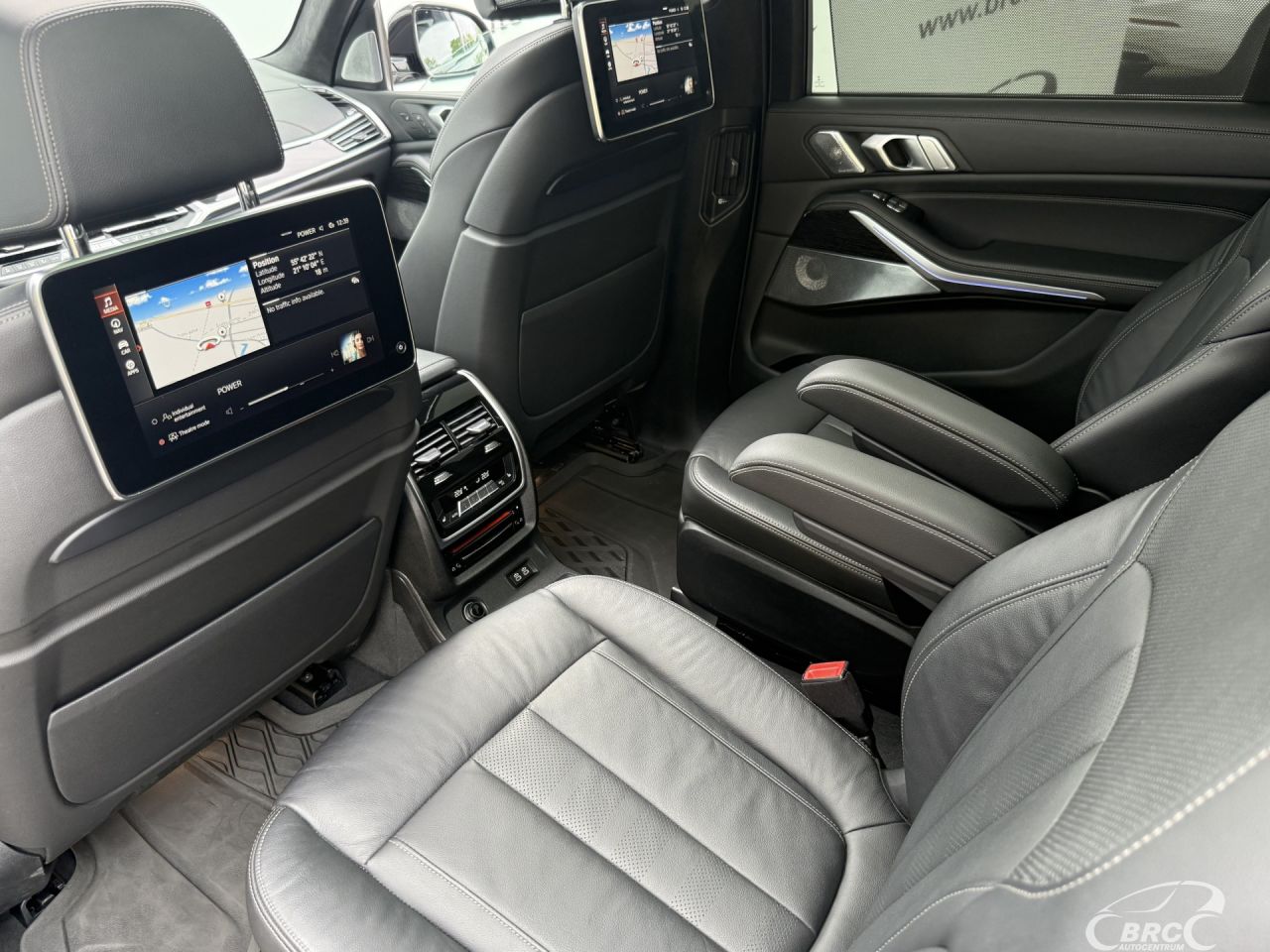 BMW X7 | 26