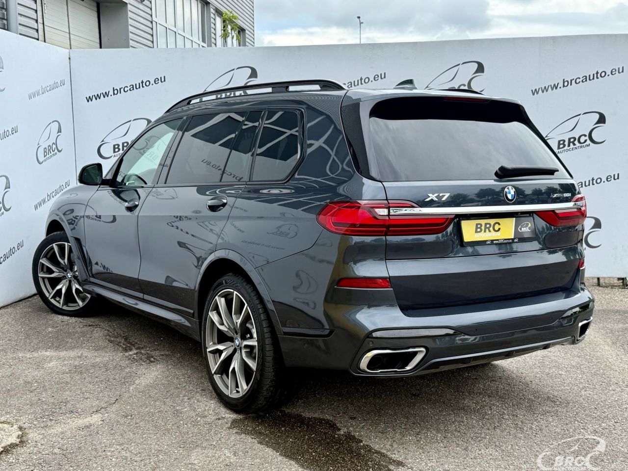 BMW X7 | 77
